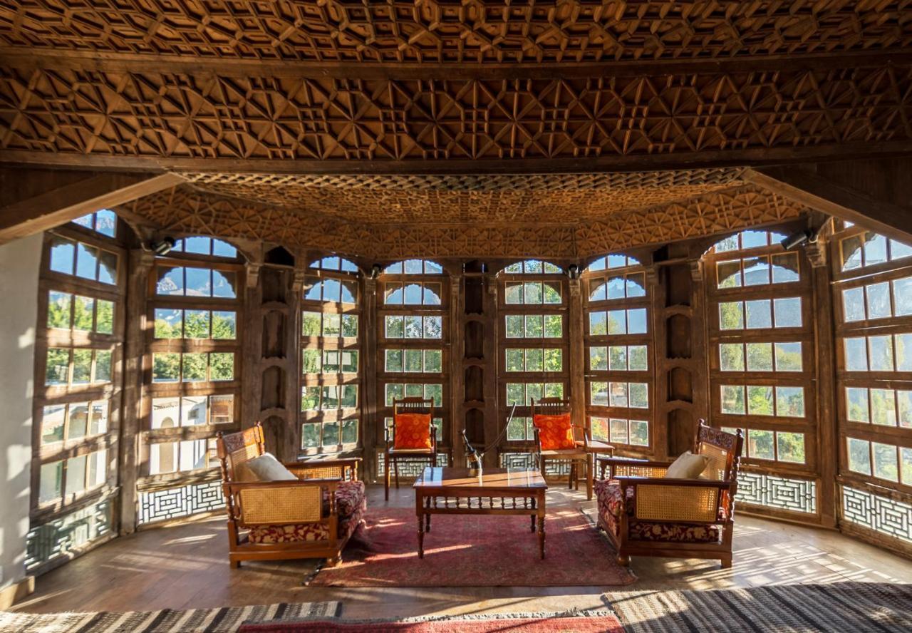 Serena Khaplu Palace Екстериор снимка