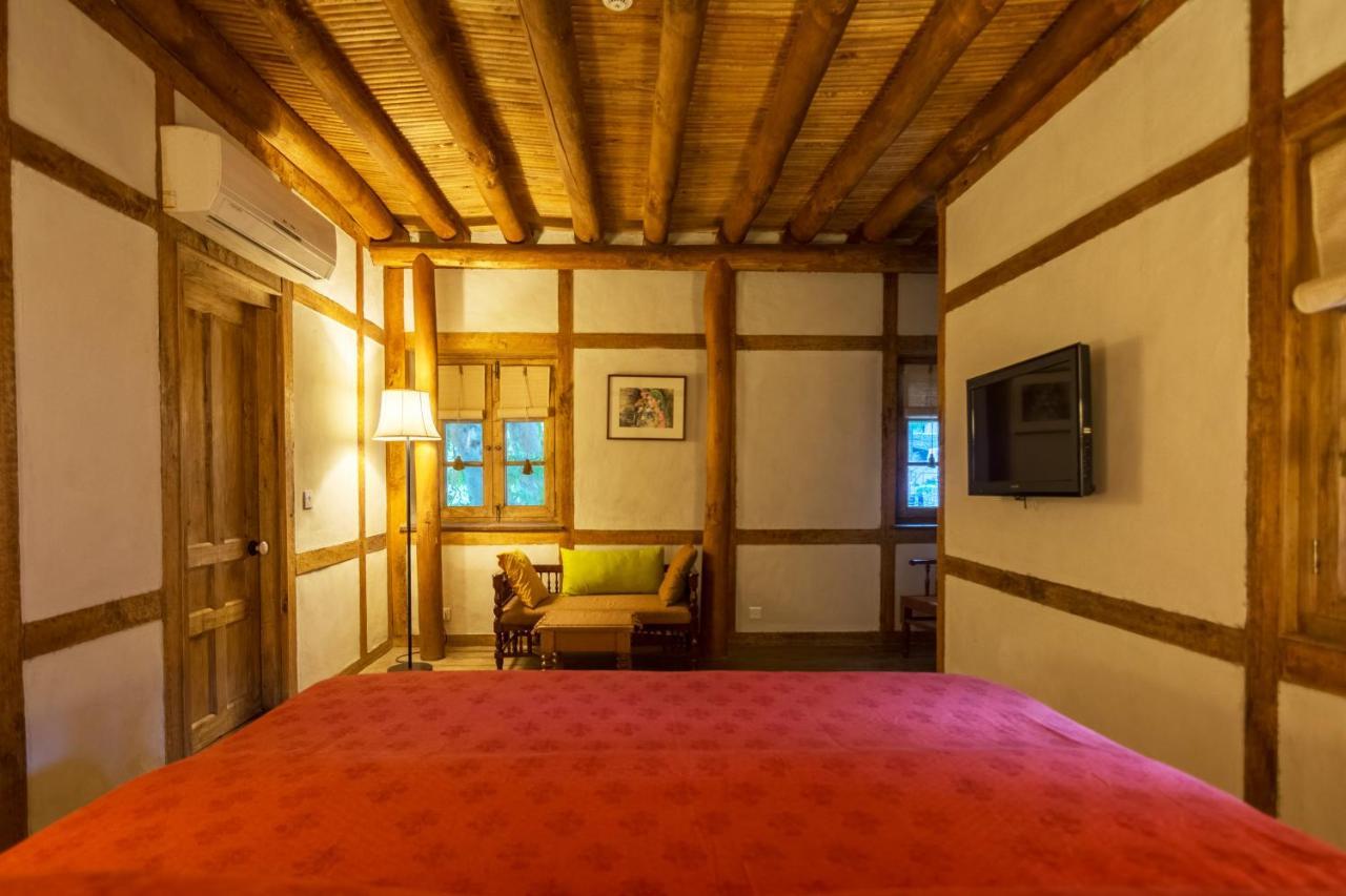 Serena Khaplu Palace Екстериор снимка
